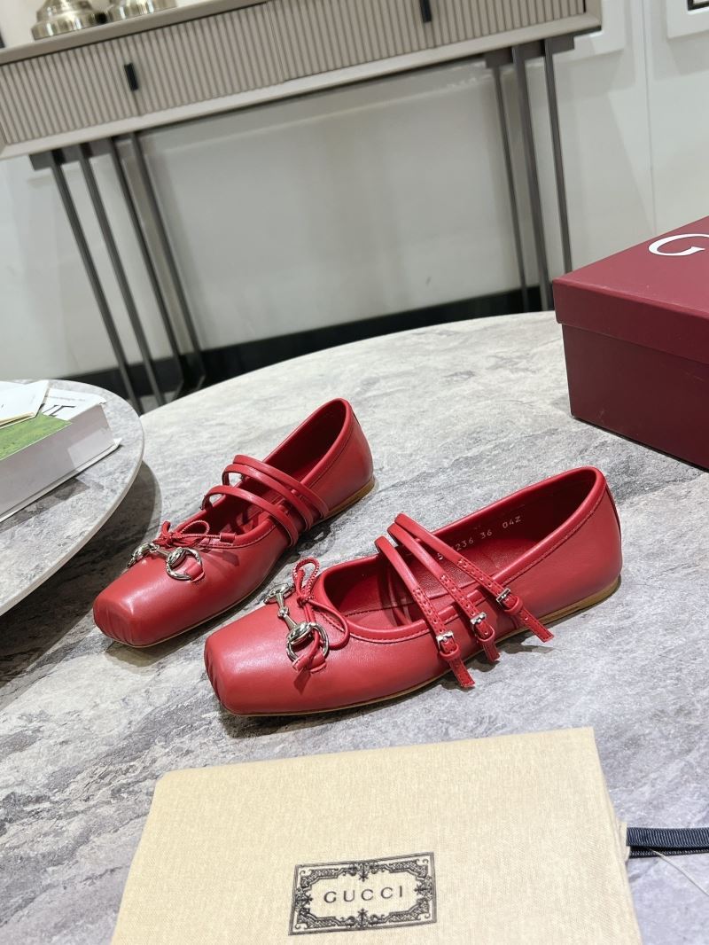 Gucci Low Shoes